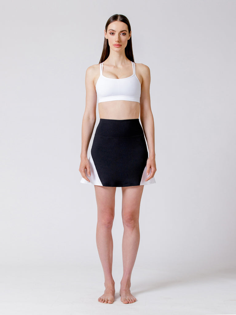 TWO-TONE TENNIS SKIRT, BLACK/WHITE