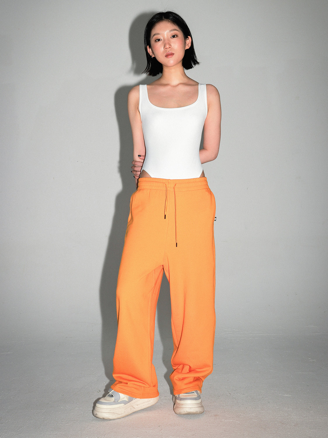 URBAN WIDE LEG SWEATPANTS,YELLOW