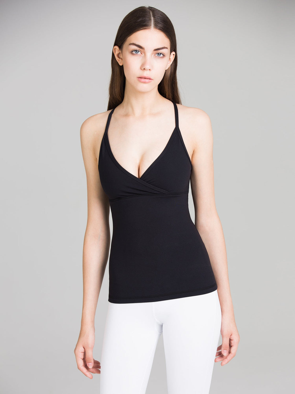 ATTRACTION TANK, BLACK