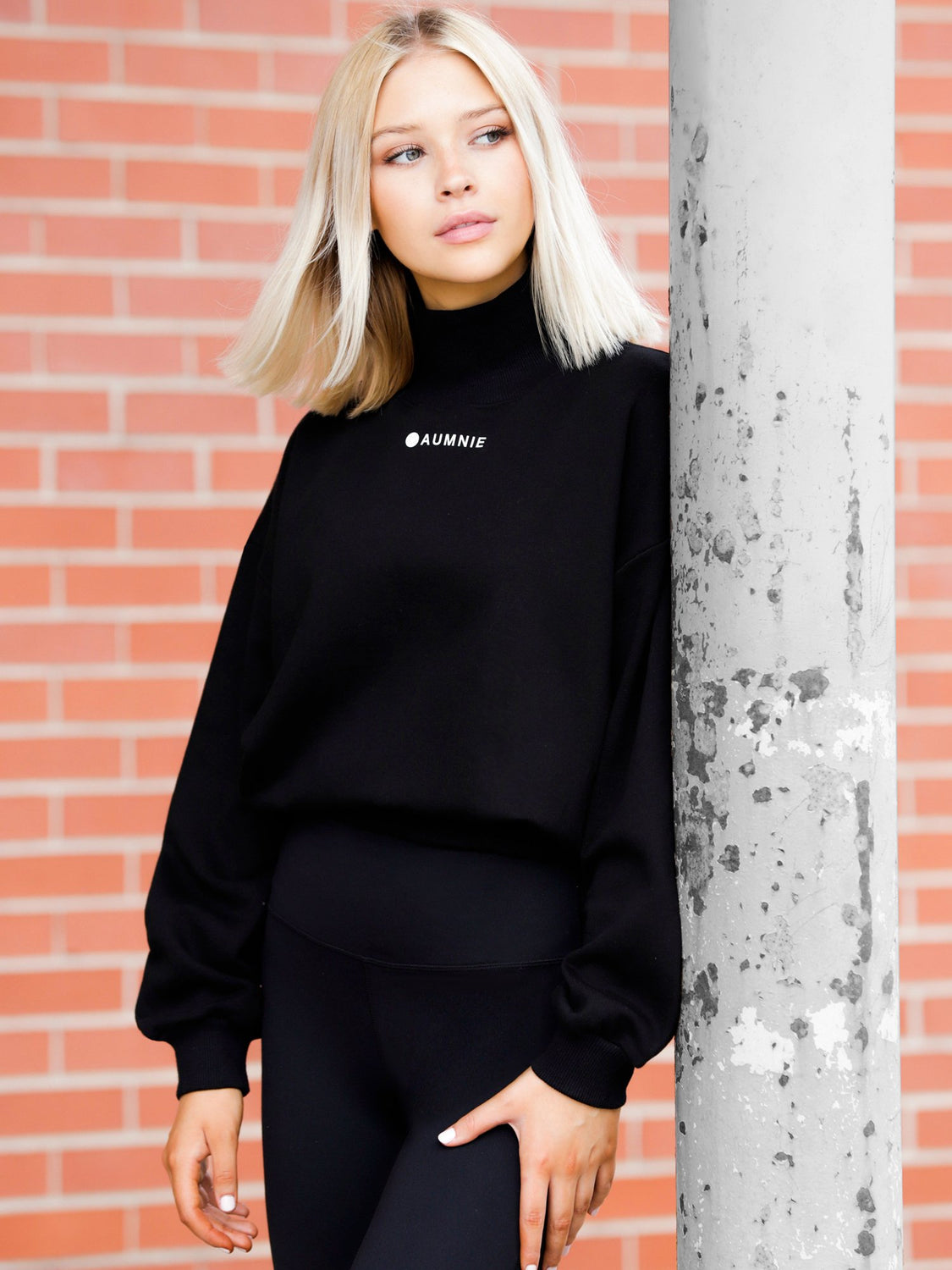 CT MOCK NECK SWEATSHIRT, BLACK