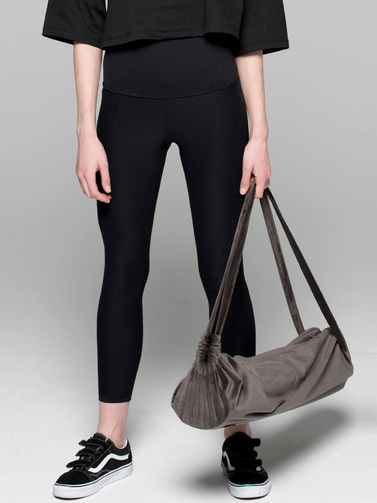 VELOUR YOGA BAG, GREY