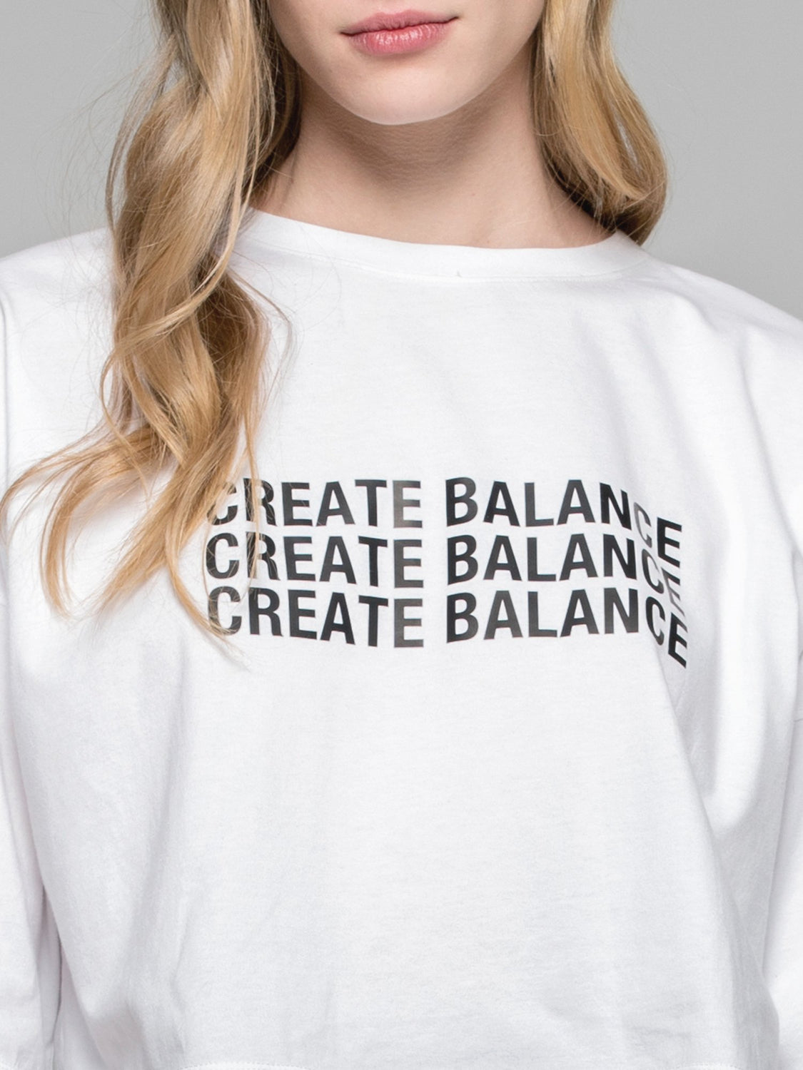 CREATE BALANCE OVERSIZED CROPPED TEE, WHITE