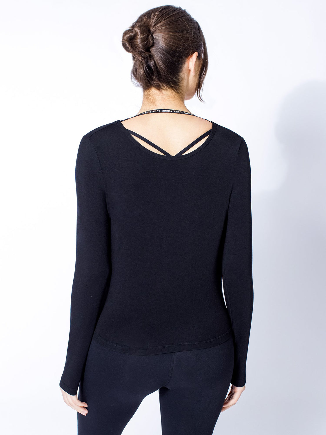 LONG SLEEVE TWIST TEE, BLACK