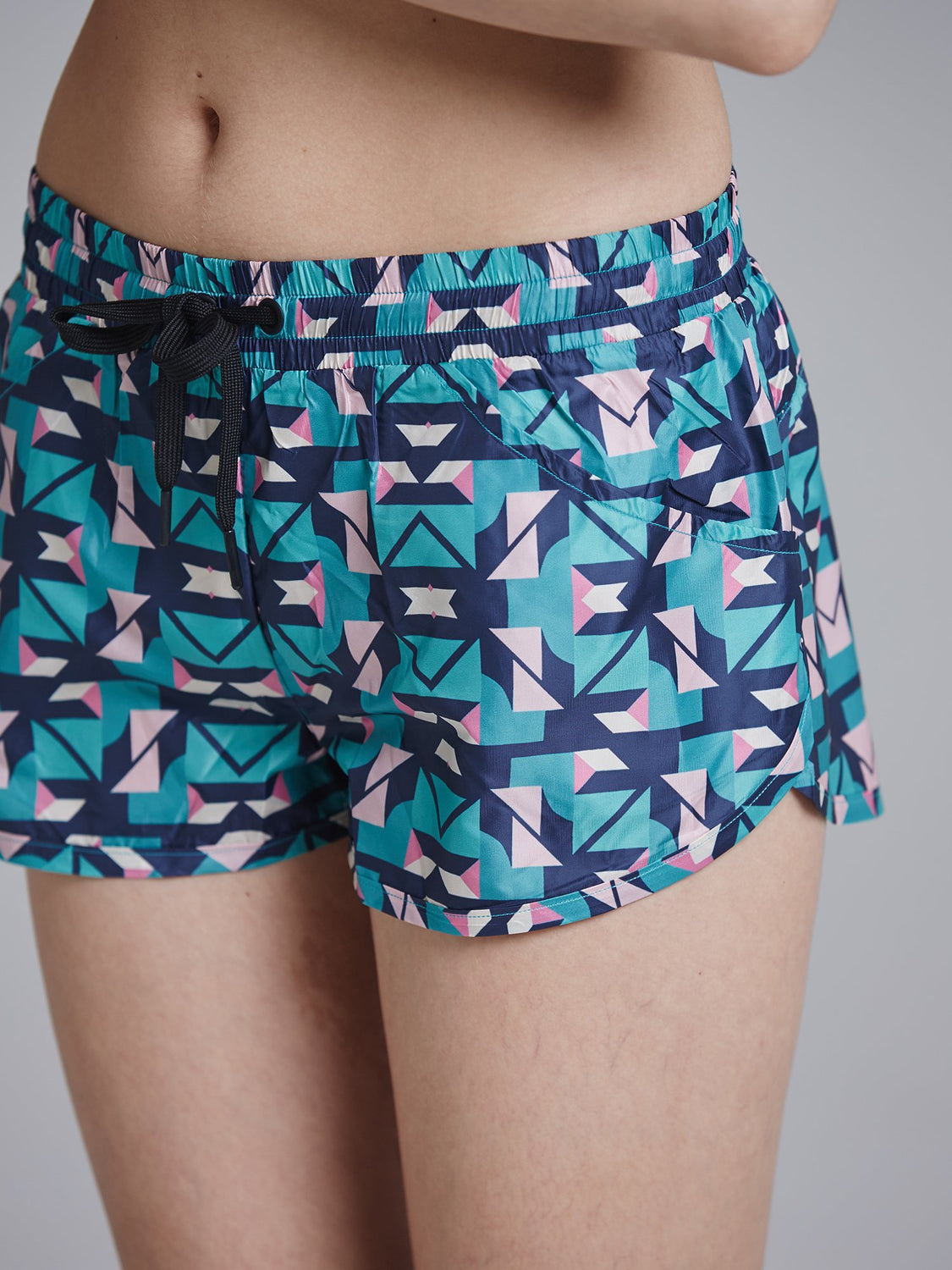 RELAY RUNNING SHORTS, ORIGAMI